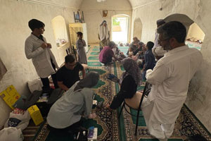 اعزام کاروان جهادی «مهرباران» به روستاهای مرزی درمیان؛ از بهسازی مدارس تا غربالگری سلامت